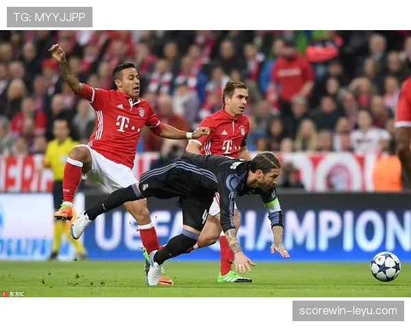 拉莫斯对阵拜仁锋线的关键战表现解析