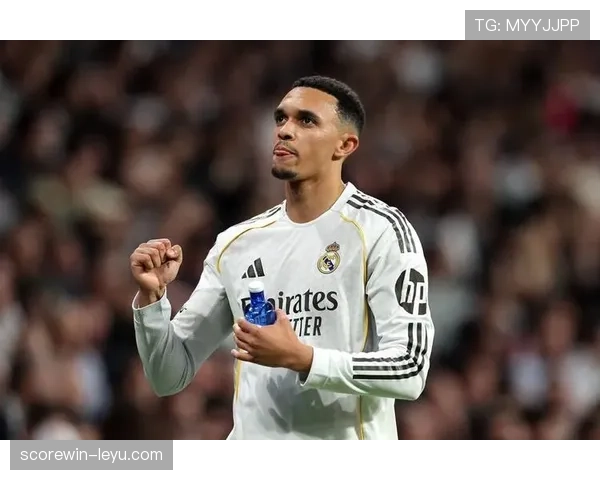 特伦特·亚历山大-阿诺德本赛季表现稳健，攻防两端持续提升