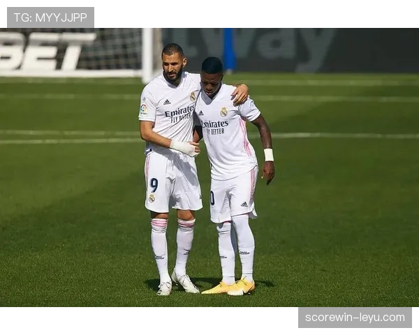 维尼修斯与本泽马化学反应如何被激活